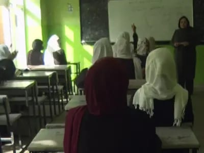 لڑکیوں کے لیے تعلیم کے بغیر افغانستان بہتر صبح کا موقع کھو دیتا ہے۔