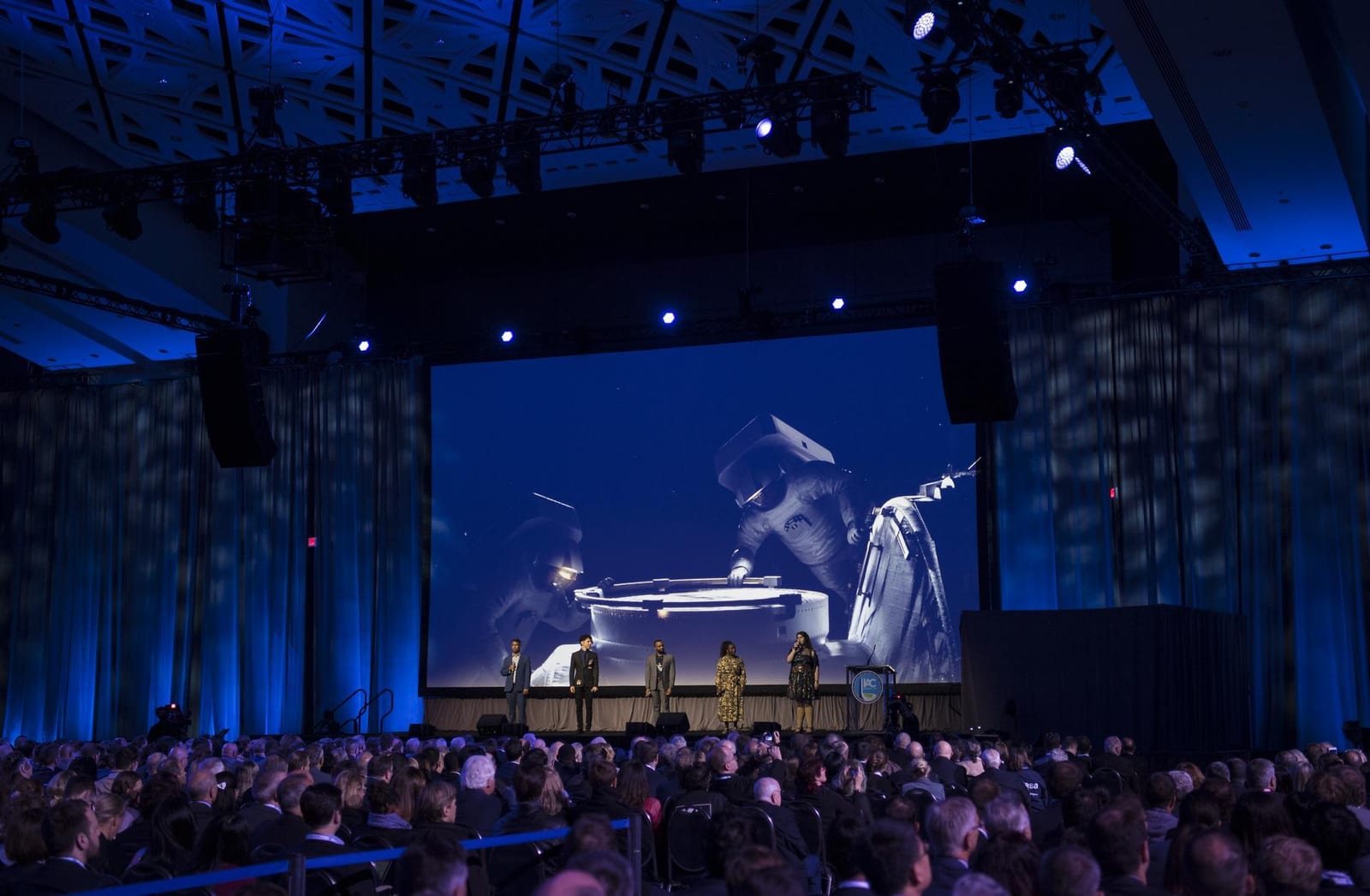 ناسا Features Exploration, Science at International Space Conference
