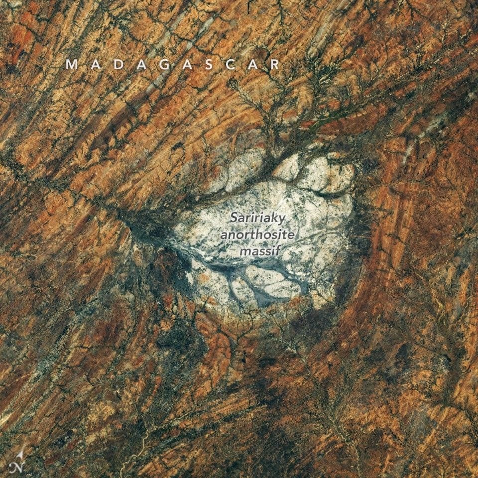 चंद्रमा की तरह Madagascar